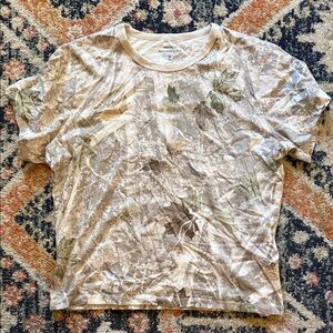 Abercrombie & Fitch Women’s Camo Body Skimming Short Sleeve Tee